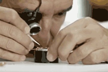 武汉欧米茄腕表换电池地址